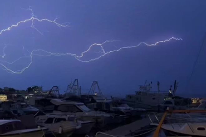 Nestvarni prizori monstruozne oluje širom Hrvatske: ‘Što se događa kvragu’