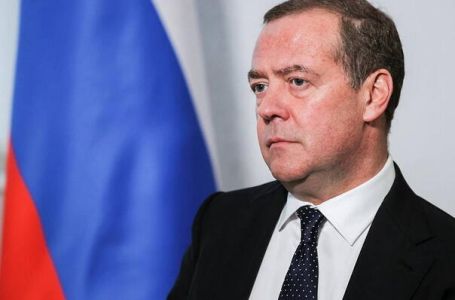 Medvedev poručio Trumpu: Rusija nije Izrael ili Iran, ultimatum je prijetnja