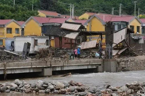 Katastrofa nakon poplava u Pekingu: Prizori su apokaliptični