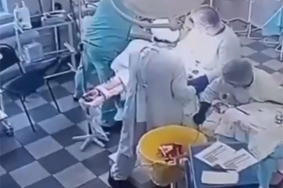 Snimak iz operacione sale tokom zemljotresa: Pogledajte reakciju ruskih ljekara (VIDEO)