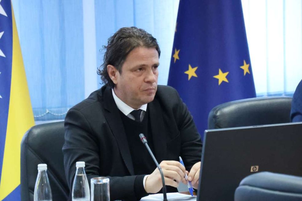 Lijepe vijesti za radnike u FBiH: EVO ŠTA JE DOGOVORENO DANAS NA SJEDNICI