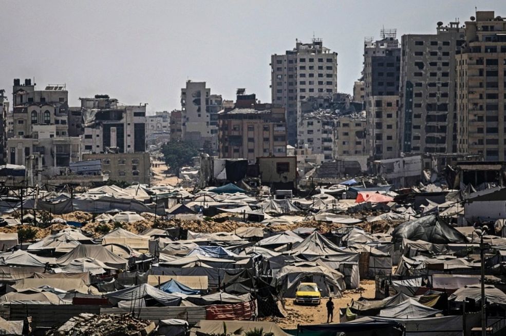 Britanija odgovorila Izraelu: Ne nagrađujemo Hamas, nego pomažemo Palestincima