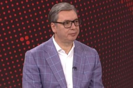 Vučić: Bošnjacima šaljem poruku bratske ljubavi, bez obzira što će svi mediji u Sarajevu da...