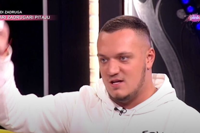 Gastoz završio u bolnici: Oglasio se nakon što je snimio kičmu na magnetnoj rezonanci