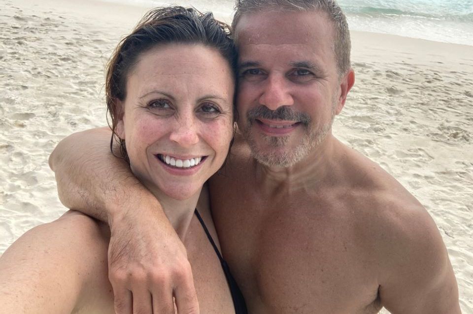 Irena je na plaži ugledala svog muža sa ljubavnicom: Njen potez ga je uništio