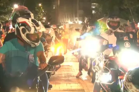 "Ne damo zemlju i slobodu!" – Stotine građana na protestu u Šapcu!