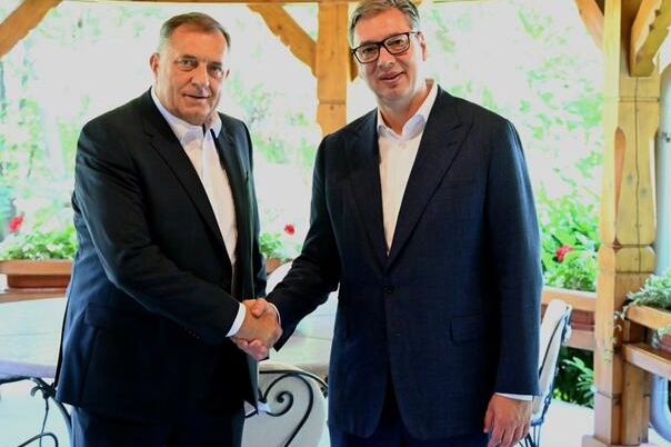 UPOZORENJE IZ HRVATSKE: Zaustavite Vučića i Dodika prije nego region ponovo plane!