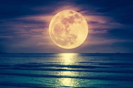 Pun Mesec u Vodoliji 9. avgusta donosi brojne ljubavne promjene: Oslobodite se straha