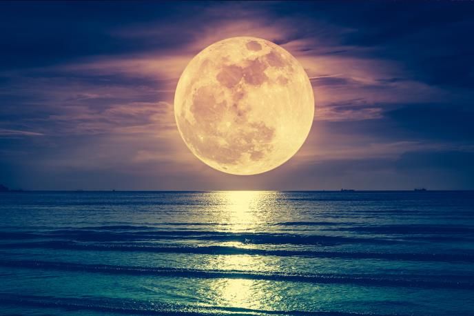 Pun Mesec u Vodoliji 9. avgusta donosi brojne ljubavne promjene: Oslobodite se straha