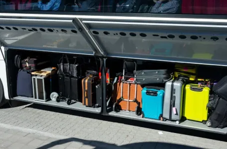 Vozač autobusa primijetio je da se jedan od kofera pomiče: Šokirao se kad ga je otvorio