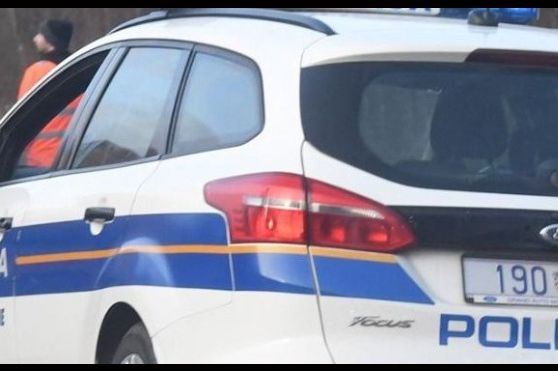 Beživotno tijelo bebe pronađeno u Pločama: Istraga u toku, sumnja se na nasilnu smrt