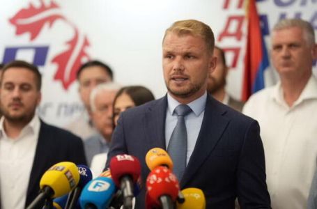 Stanivuković uz Dodika: Ne treba priznati rezultate izbora