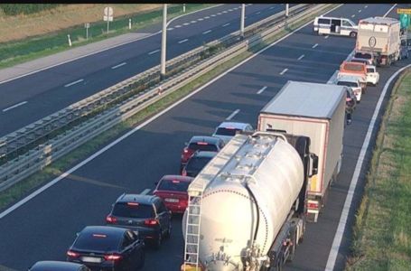 HRVATSKA: Sudar cisterne i pet auta na A3, jedna osoba poginula, četvero povrijeđeno