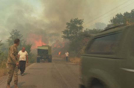 Užas u Crnoj Gori: Vojnik izgubio život u prevrtanju cisterne tokom gašenja požara