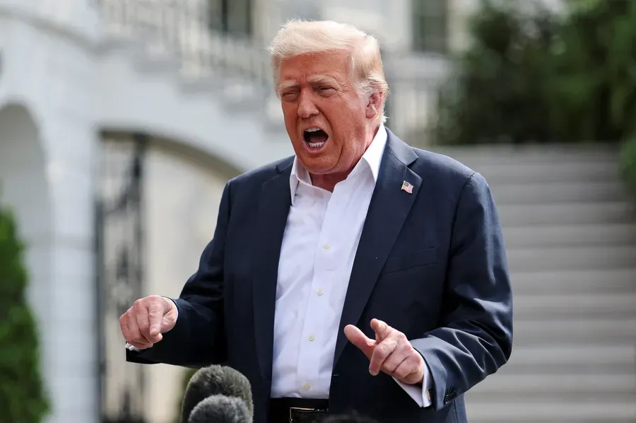 Trumpov stav o Rusiji oscilira između diplomatije i oštrih prijetnji