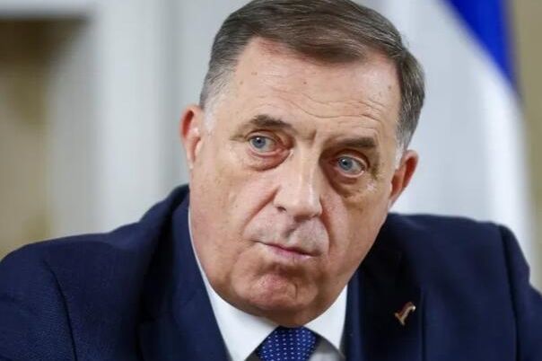 Dodik: Imam obećanja funkcionera iz SAD da će promijeniti svoj odnos prema BiH