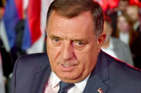 Dodik čovjeka koji mu je mogao pomoći potjerao je u penziju