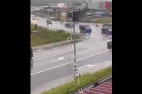 Putin snimljen na putu za Aljasku: Snimljen njegov konvoj (VIDEO)