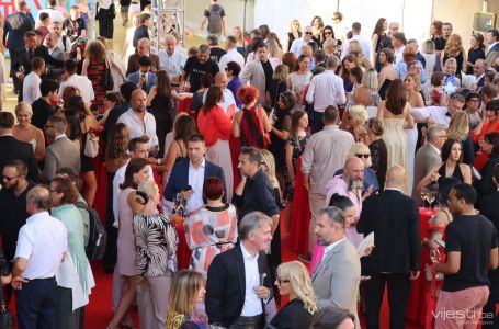 Prijem uoči početka SFF-a: dobrodošlica uz piće za brojne javne ličnosti