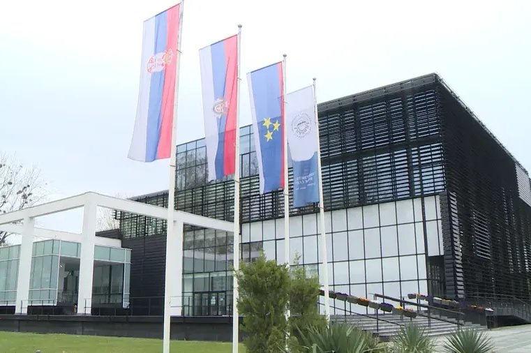 Akademski plenum traži ostavku rektora Novosadskog univerziteta — razlog: pad na Šangajskoj listi