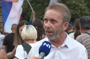 Manić na protestu u Valjevu: Najdramatičniji dani u novijoj istoriji Srbije