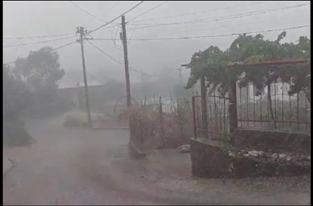 USRED LJETA SVE OBIJELILO: Jako nevrijeme pogodilo Hercegovinu (VIDEO)