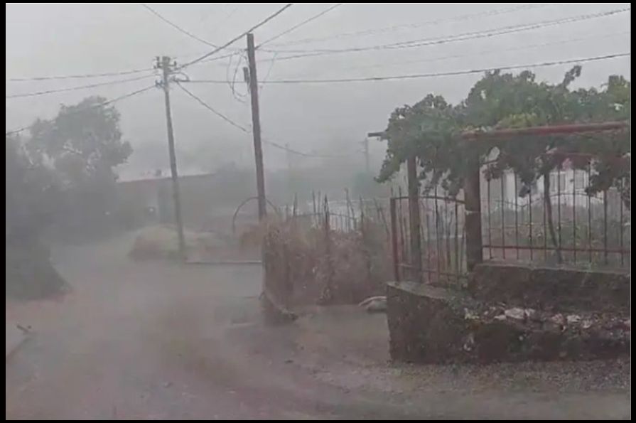 USRED LJETA SVE OBIJELILO: Jako nevrijeme pogodilo Hercegovinu (VIDEO)