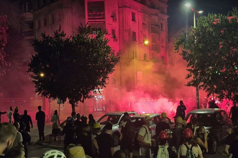 Brutalnost režima izazvala lavinu: Najavljeni novi protesti širom Srbije