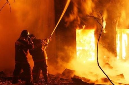 Drama u Modriči: Gorio pogon fabrike, vatrogasci spriječili katastrofu