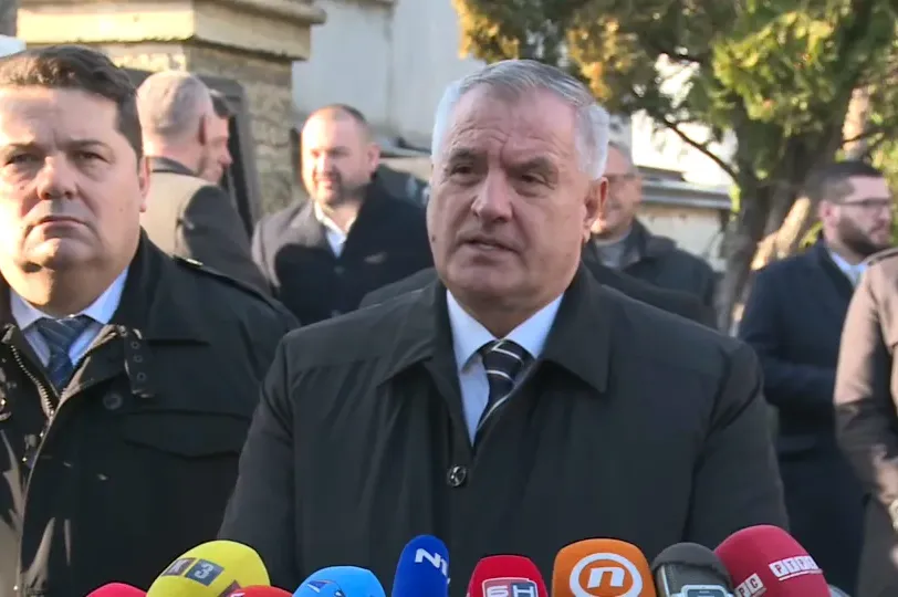 „Drama u RS! Hoće li Višković podnijeti ostavku danas?“