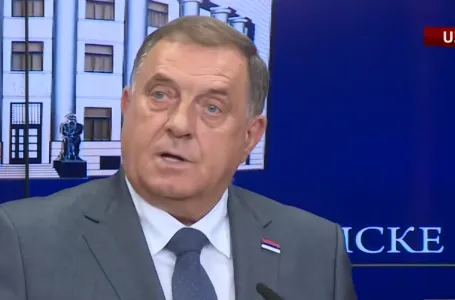 Dodik se oglasio iz Laktaša: 'Ako stranci razvale SNSD..."