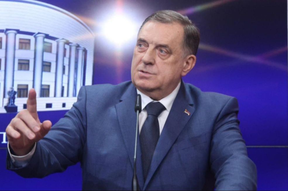 Dodik pozvao Srbe da brane RS i EUFOR da stane na entitetske linije