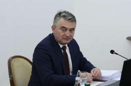 Komšić o Dodiku: "Nek ga đavo nosi što se mene tiče"