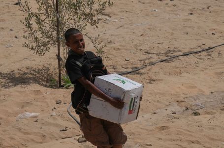 Kipar poslao Gazi 1.200 tona pomoći