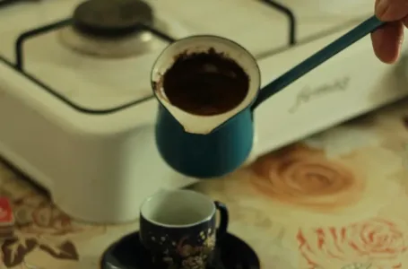 Jutarnja kafa ti ne prija? Znak koji tijelo šalje ne smiješ da ignorišeš