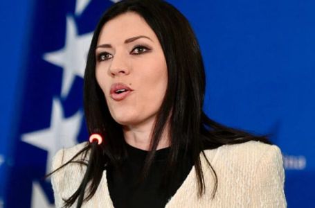 Sanja Vulić razorila Crnadka: 'Ti si dno srpske politike!'
