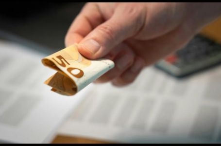 Nema baš para u kući? Samo stavite novčanicu na ovo mjesto i gledajte kada novac krene da se gomila