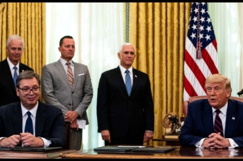 Vučić mjesecima panično pokušava doći do Trumpa, a sada mu se pridružio i Dodik