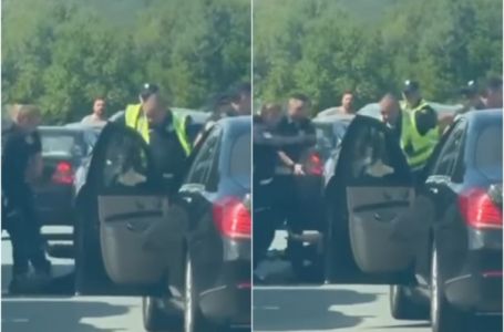 Stravično nasilje kod Beograda: Policajci šutiraju muškarca koji je na podu