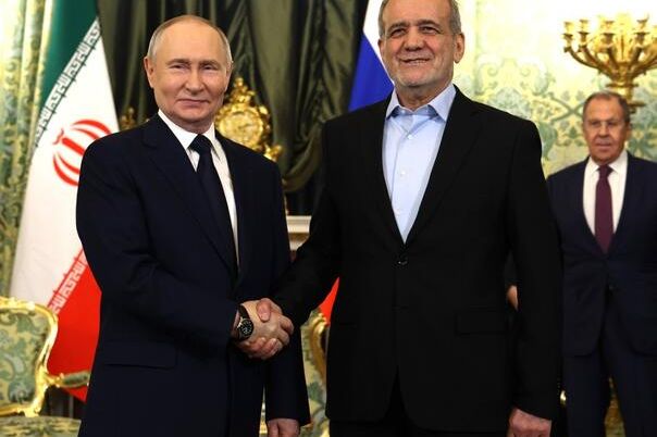 Putin stao uz Iran: Šokantan razgovor o nuklearnom programu iza zatvorenih vrata!