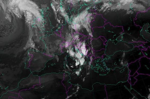 Tri regije u crvenom, moguće tuča i pijavice: Sprema se ozbiljno nevrijeme