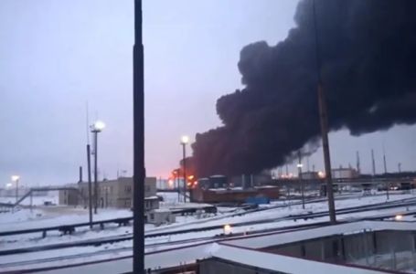 Pogođene nove dvije rafinerije nafte u Rusiji: "Čuli smo desetke detonacija"