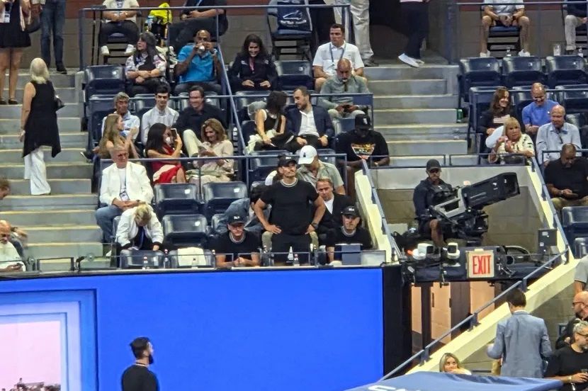 Koga je to Đoković izbacio iz lože poslije gubitka drugog seta: "Izađi..."