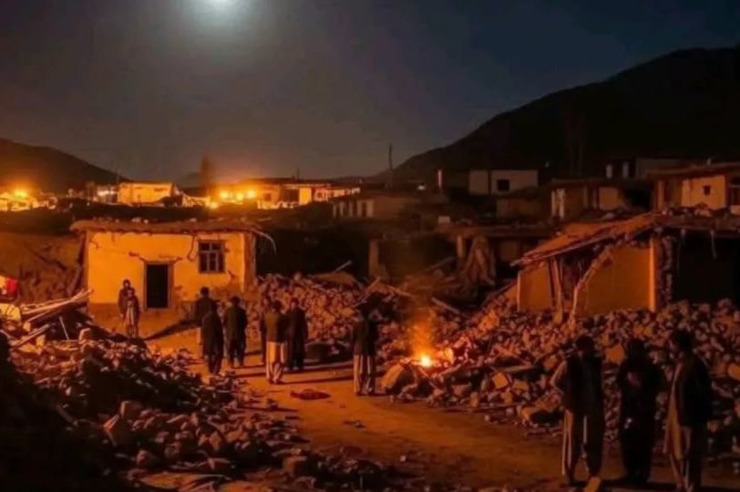 Stotine mrtvih u razornom zemljotresu: Preko 1.000 povrijeđenih, traga se za preživjelima