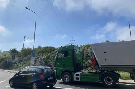 BIHAMK: Na jedanaest graničnih prelaza blokiran teretni terminal