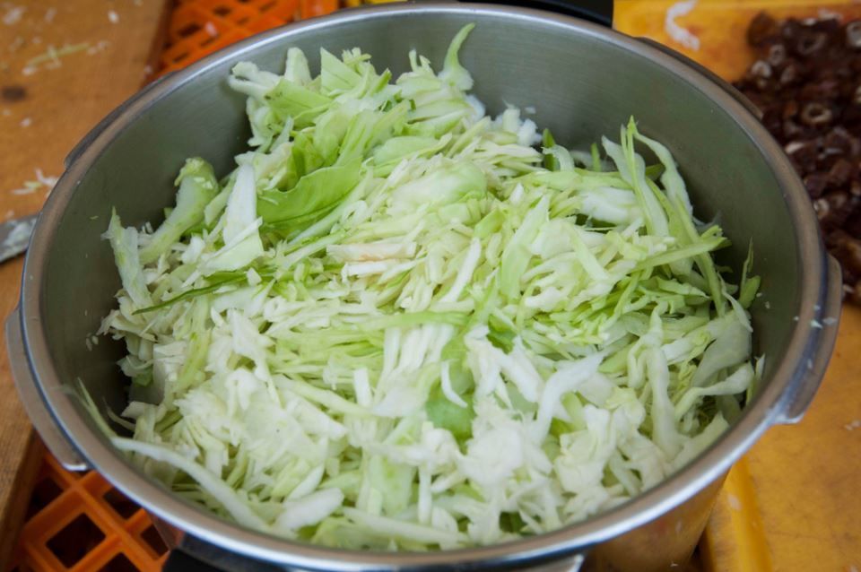 Zašto je sve dobar sok od kupusa: Evo ko nikako ne smije da ga koristi