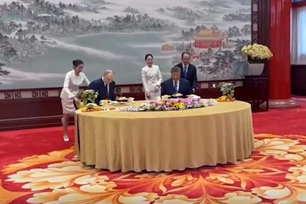 Ruski mediji: Putin i Xi nastavljaju razgovor uz čaj