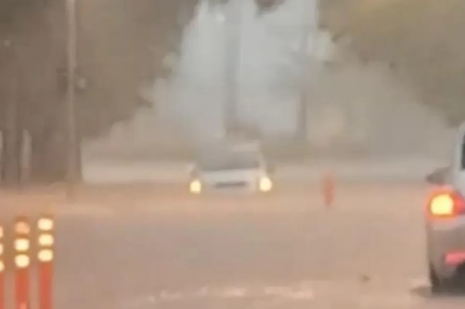 POTOP u regionu, u sat vremena palo 100 litara kiše: Izdato upozorenje- vrijeme će biti opasno!