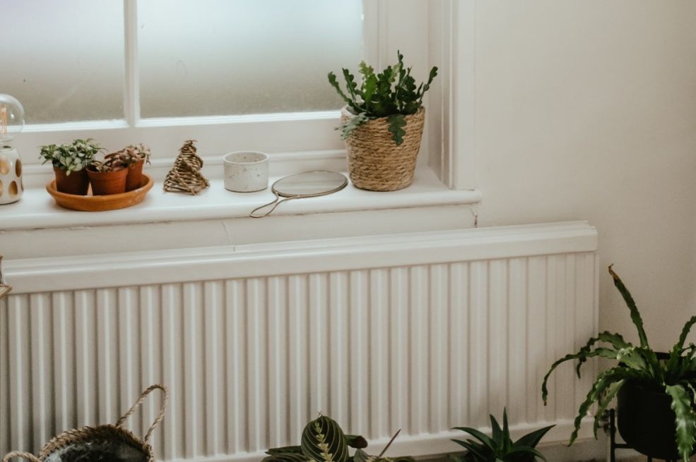 Toplija kuća i manji računi: Ovo morate uraditi s radijatorima prije zime!