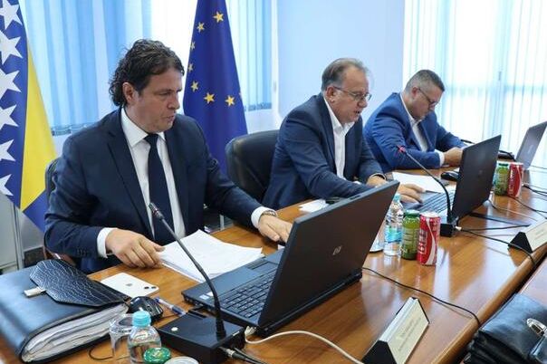 Hitno iz Mostara: Počela sjednica Vlade FBiH – evo šta nas čeka!